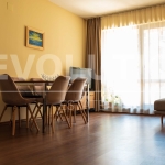 Тристаен апартамент в Варна, Център - 110 кв.м за 2546 €/кв.м - Снимка #1