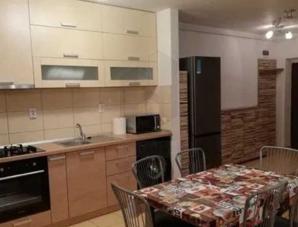 Дава се под наем Едностаен апартамент в Бургас, Братя Миладинови - 40 кв.м за 117.3 € - Снимка #1