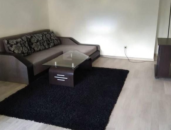 Дава се под наем Тристаен апартамент в София, Витоша - 100 кв.м за 497.25 € - Снимка #1