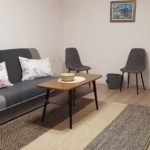 Дава се под наем Двустаен апартамент в София, Център - 80 кв.м за 640 € - Снимка #1