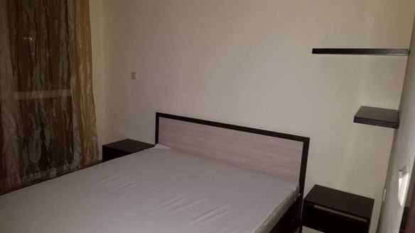 Дава се под наем Двустаен апартамент в Бургас, Лазур - 68 кв.м за 200 € - Снимка #1