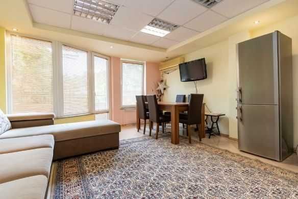 Дава се под наем Двустаен апартамент в Бургас, Възраждане - 70 кв.м за 235 € - Снимка #1