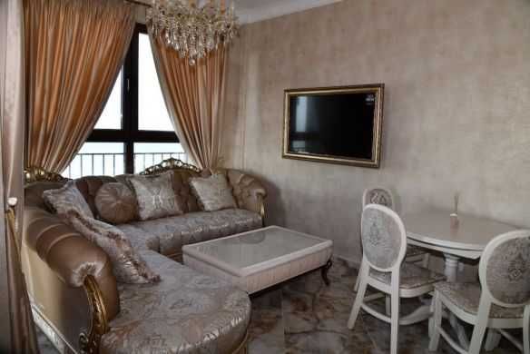 Дава се под наем Тристаен апартамент в Бургас, Лазур - 96 кв.м за 433.5 € - Снимка #1