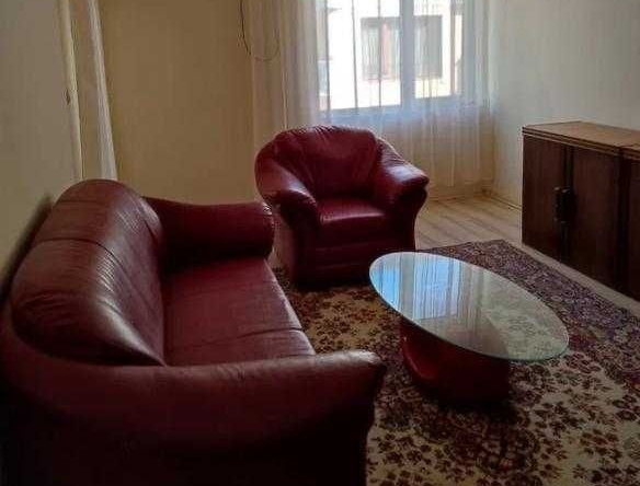 Дава се под наем Тристаен апартамент в Бургас, Възраждане - 102 кв.м за 612 € - Снимка #1