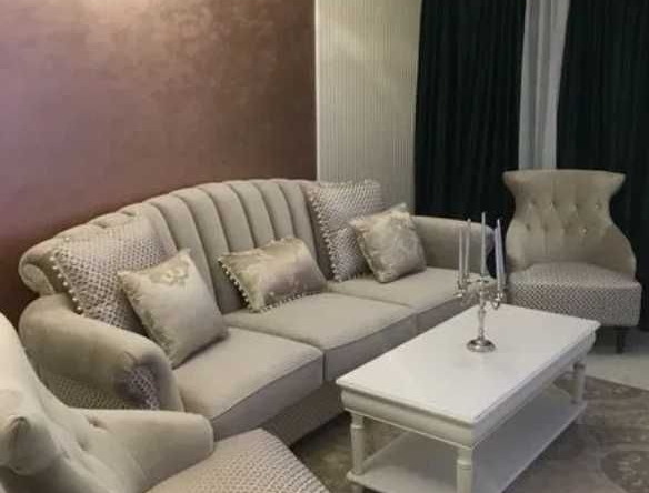 Дава се под наем Тристаен апартамент в Пловдив, Кършияка - 90 кв.м за 357 € - Снимка #1