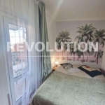 Дава се под наем Едностаен апартамент в Варна, м-т Траката - 30 кв.м за 300 € - Снимка #1