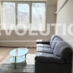 Дава се под наем Тристаен апартамент в Варна, Център - 100 кв.м за 650 € - Снимка #1