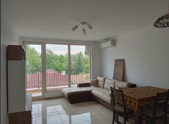 Дава се под наем Двустаен апартамент в Пловдив, Център - 75 кв.м за 900 € - Снимка #1