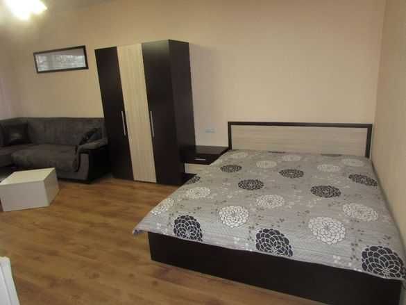 Дава се под наем Двустаен апартамент в Бургас, Братя Миладинови - 68 кв.м за 114.75 € - Снимка #1