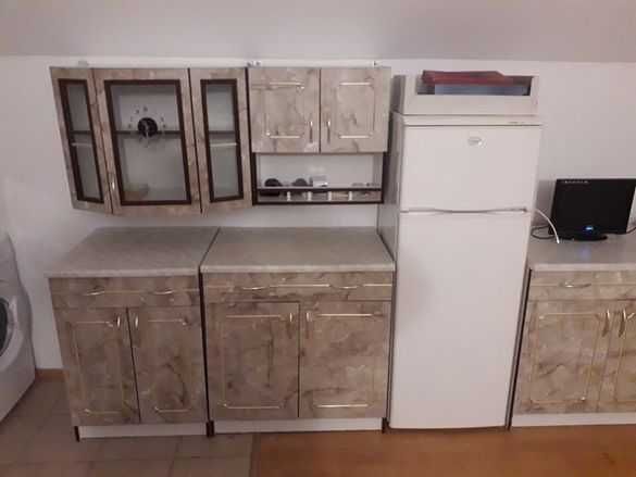 Дава се под наем Двустаен апартамент в Бургас, Братя Миладинови - 79 кв.м за 300 € - Снимка #1