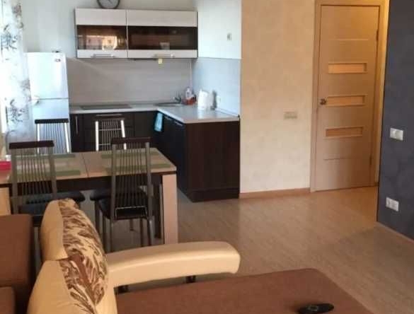 Дава се под наем Двустаен апартамент в Пловдив, Център - 65 кв.м за 244.8 € - Снимка #1