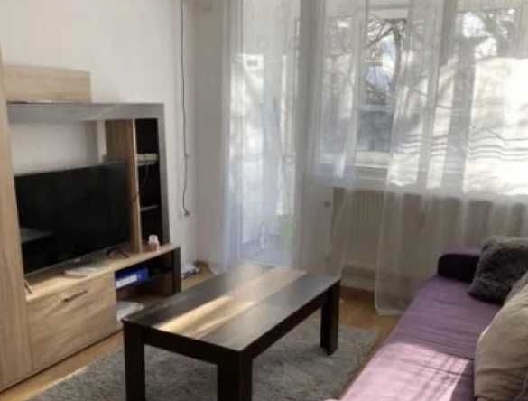 Дава се под наем Двустаен апартамент в Пловдив, Западен - 45 кв.м за 153 € - Снимка #1