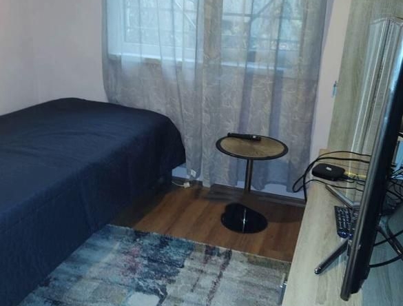 Дава се под наем Едностаен апартамент в София, Център - 14 кв.м за 330.99 € - Снимка #1