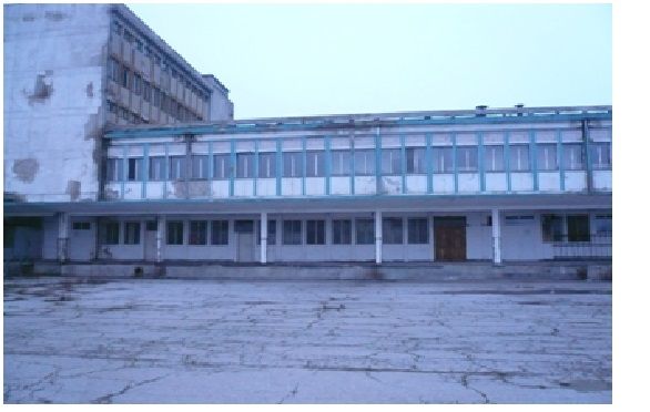 Дава се под наем Промишлена сграда в Ямбол, Промишлена зона - 3231 кв.м за 4119.27 € - Снимка #1