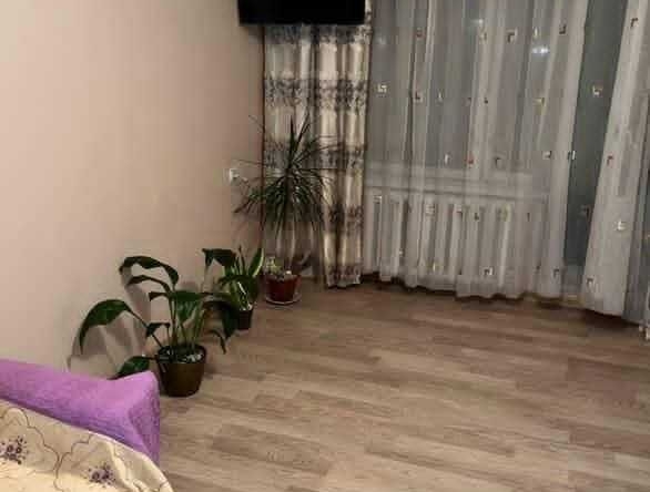 Дава се под наем Едностаен апартамент в София, Обеля 1 - 49 кв.м за 350 € - Снимка #1