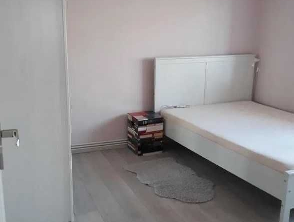 Дава се под наем Двустаен апартамент в Пловдив, Център - 40 кв.м за 127.5 € - Снимка #1