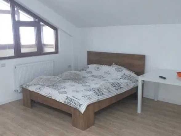 Дава се под наем Едностаен апартамент в Бургас, Лазур - 38 кв.м за 45300 € - Снимка #1