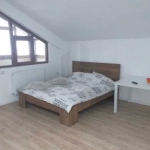 Дава се под наем Едностаен апартамент в Пловдив, Каменица 1 - 27 кв.м за 153 € - Снимка #1