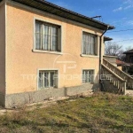 Къща в с. Дълго поле, Област Пловдив - 150 кв.м за 400 €/кв.м - Снимка #1