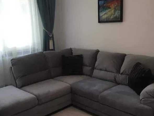 Дава се под наем Тристаен апартамент в Пловдив, Център - 82 кв.м за 397.8 € - Снимка #1