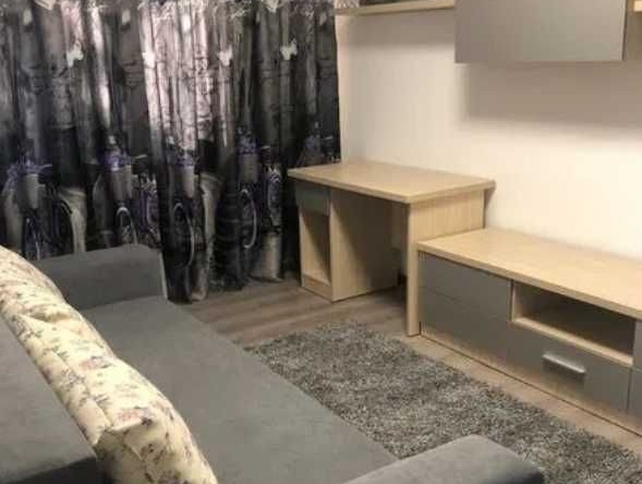 Дава се под наем Двустаен апартамент в Пловдив, Гагарин - 65 кв.м за 255 € - Снимка #1