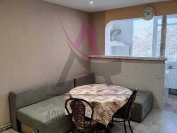 Дава се под наем Тристаен апартамент в Варна, Аспарухово - 65 кв.м за 428.91 € - Снимка #1