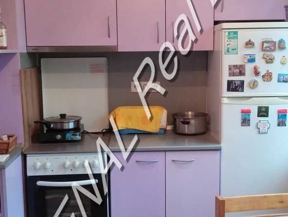 Дава се под наем Тристаен апартамент в София, Център - 110 кв.м за 600 € - Снимка #1