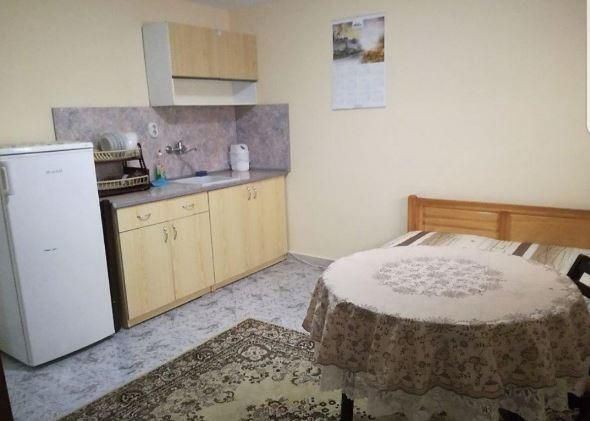 Дава се под наем Двустаен апартамент в Бургас, Център - 40 кв.м за 336.6 € - Снимка #1
