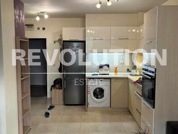 Дава се под наем Двустаен апартамент в Пловдив, Христо Смирненски - 67 кв.м за 409 € - Снимка #1