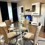 Дава се под наем Тристаен апартамент в Варна, ЖП Гара - 100 кв.м за 750 € - Снимка #1