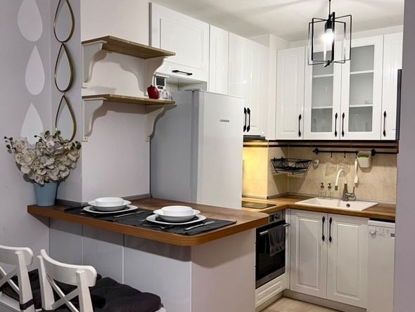 Двустаен апартамент в София, Овча купел - 60 кв.м за 10 €/кв.м - Снимка #1