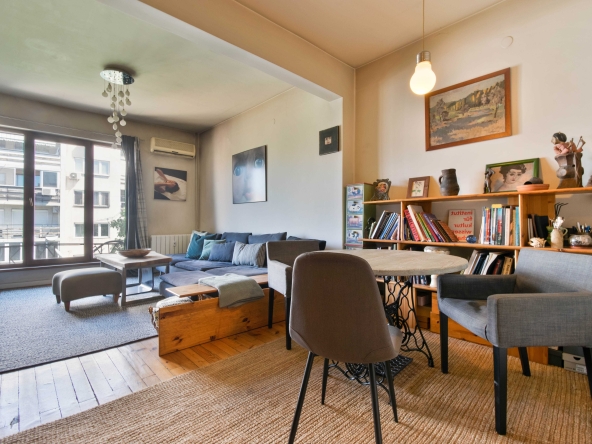 Двустаен апартамент в София, Оборище - 48 кв.м за 5209 €/кв.м - Снимка #1