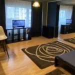 Дава се под наем Едностаен апартамент в Пловдив, Изгрев - 39 кв.м за 173.4 € - Снимка #1