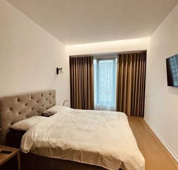 Дава се под наем Едностаен апартамент в Пловдив, Кършияка - 35 кв.м за 127.5 € - Снимка #1