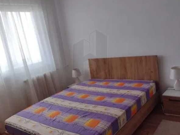 Дава се под наем Едностаен апартамент в Бургас, Крайморие - 42 кв.м за 158.1 € - Снимка #1