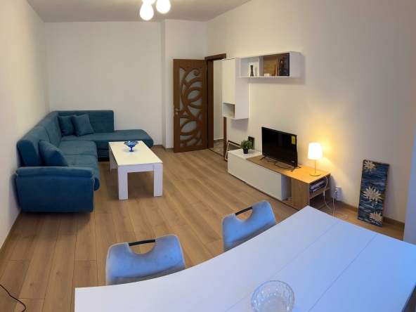 Дава се под наем Двустаен апартамент в София, Център - 64 кв.м за 612 € - Снимка #1