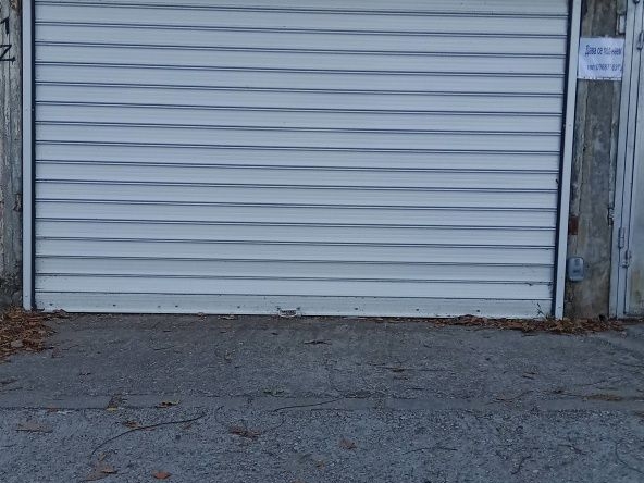 Дава се под наем Гараж / Паркомясто в Благоевград, Еленово 1 - 21 кв.м за 71.4 € - Снимка #1