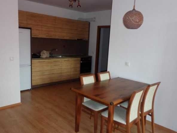 Дава се под наем Тристаен апартамент в Пловдив, Център - 88 кв.м за 387.6 € - Снимка #1