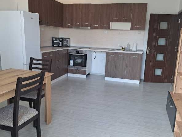 Дава се под наем Тристаен апартамент в Стара Загора, Аязмото - 80 кв.м за 331.5 € - Снимка #1