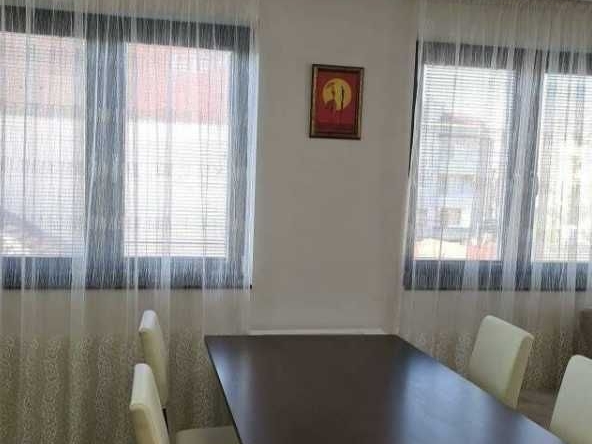 Дава се под наем Тристаен апартамент в Пловдив, Мараша - 90 кв.м за 260.1 € - Снимка #1