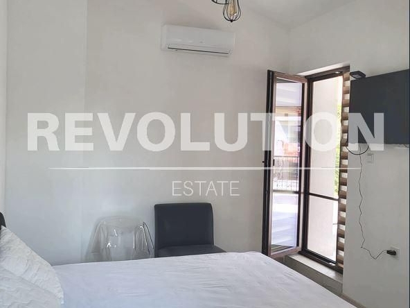 Дава се под наем Къща в Варна, Виница - 170 кв.м за 800 € - Снимка #1