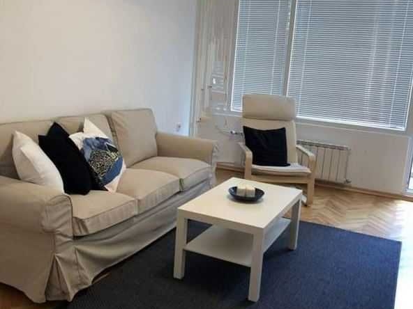 Двустаен апартамент в София, Толстой - 65 кв.м за 1847 €/кв.м - Снимка #1