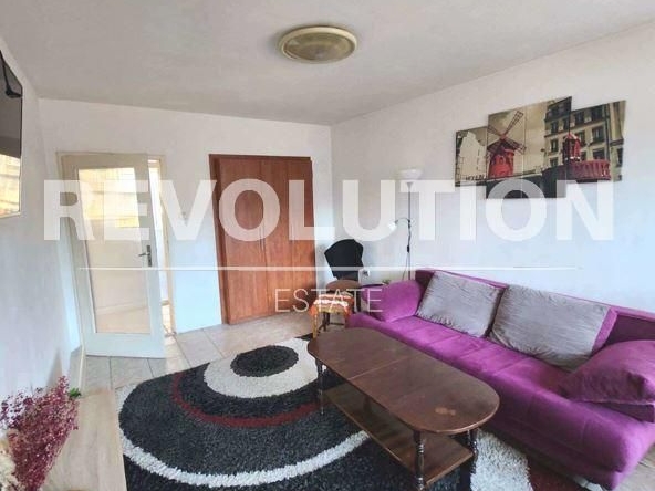 Дава се под наем Тристаен апартамент в Варна, Базар Левски - 78 кв.м за 525 € - Снимка #1
