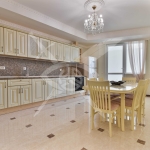 Дава се под наем Многостаен апартамент в Варна, Младост 1 - 300 кв.м за 1495.83 € - Снимка #1