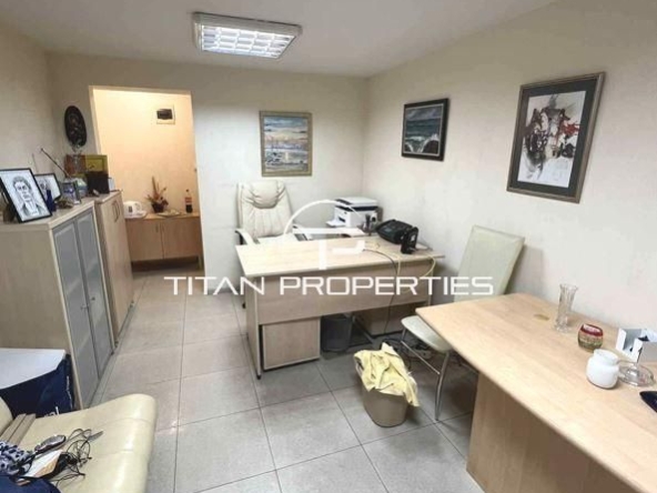 Дава се под наем Офис в Варна, Център - 19 кв.м за 330.99 € - Снимка #1