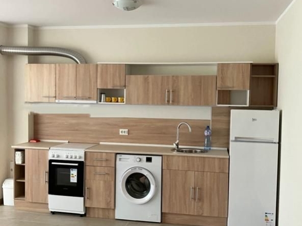 Дава се под наем Двустаен апартамент в София, Център - 70 кв.м за 792 € - Снимка #1