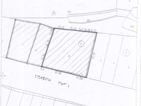 Парцел в Казанлък - 5500 кв.м за 8 €/кв.м - Снимка #1