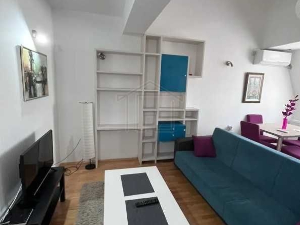 Дава се под наем Тристаен апартамент в Пловдив, Каменица 1 - 91 кв.м за 306 € - Снимка #1