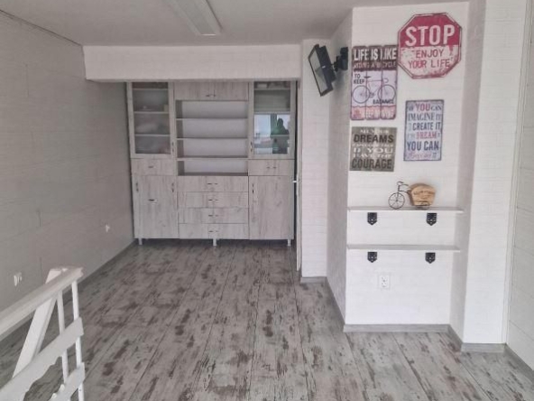 Дава се под наем Офис в Варна, ХЕИ - 60 кв.м за 600 € - Снимка #1