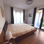 Дава се под наем Тристаен апартамент в к.к. Св.Св. Константин и Елена - 90 кв.м за 2500 € - Снимка #1